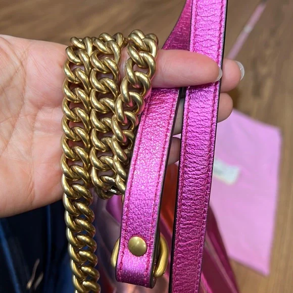 A116- 💯 % authentic Gucci limited Marmont shoulder bag - Picture 15 of 17